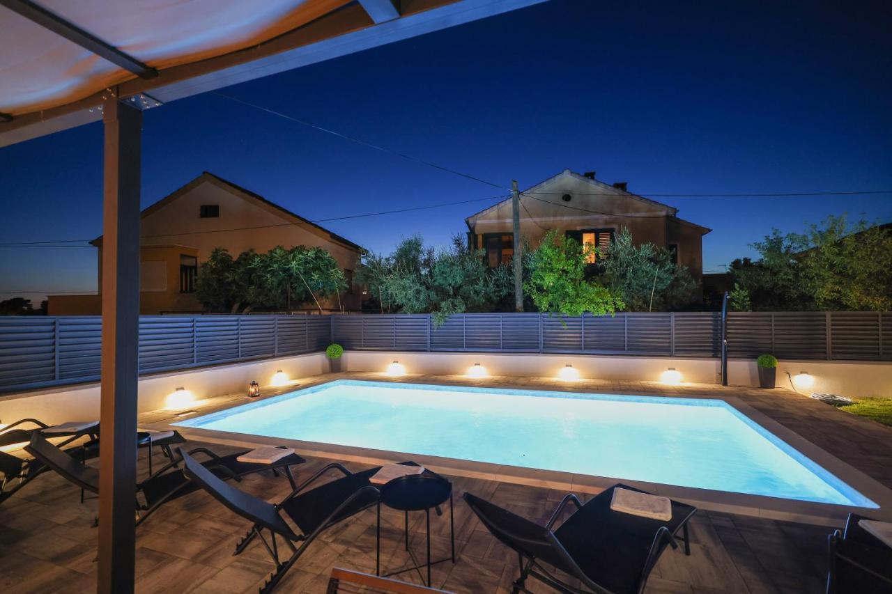 זאדאר Villa Todi מראה חיצוני תמונה